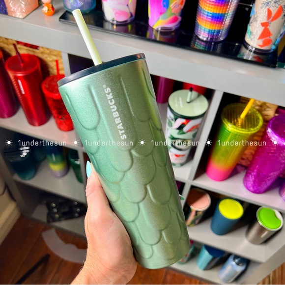NEW!✨ Starbucks Sage Green Stainless Mermaid Scales 24oz Textured Cold Cup 2022 - Picture 1 of 4